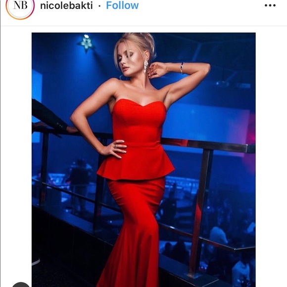 Nicole Bakti Dresses & Skirts - Nicole Bakti Red Strapless Peplum Evening Gown